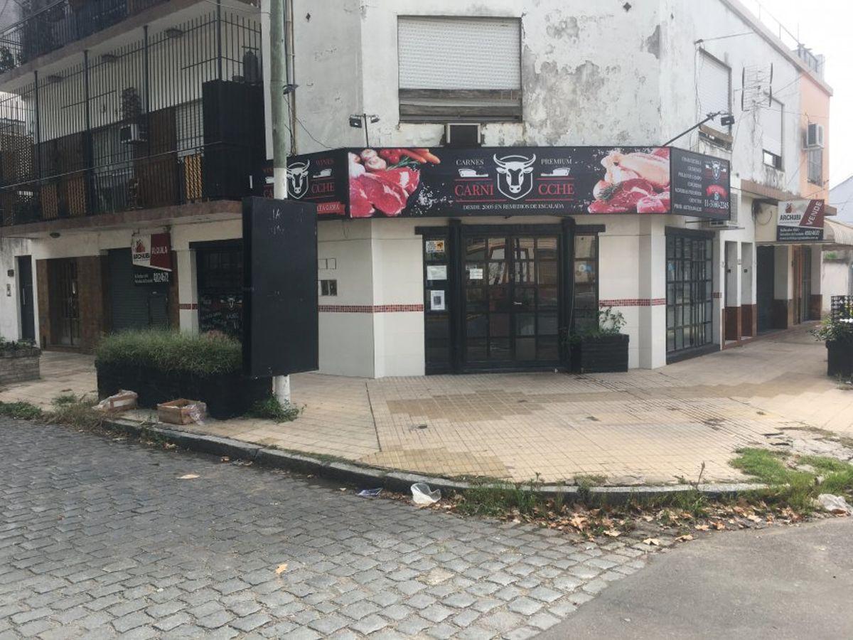 LOCAL EN ESQUINA!!