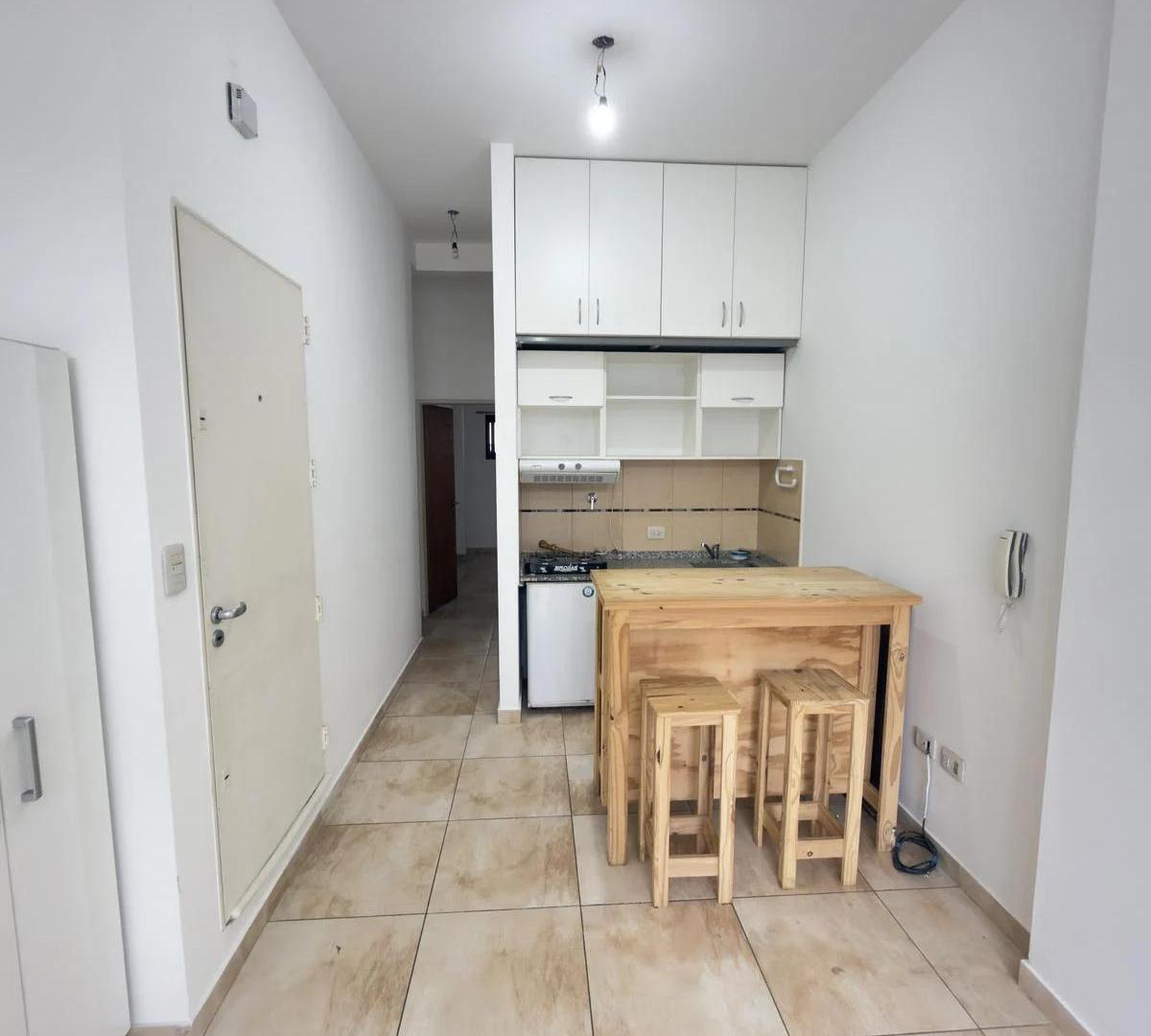 Foto de 2 AMBIENTES CON COCHERA!, imagen 1