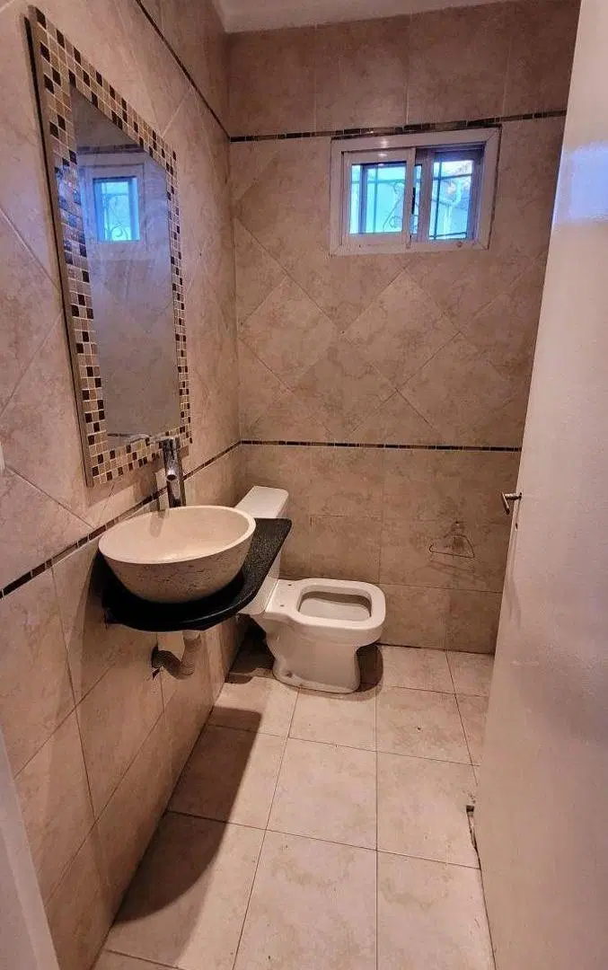 CASA CON PARQUE! 8
