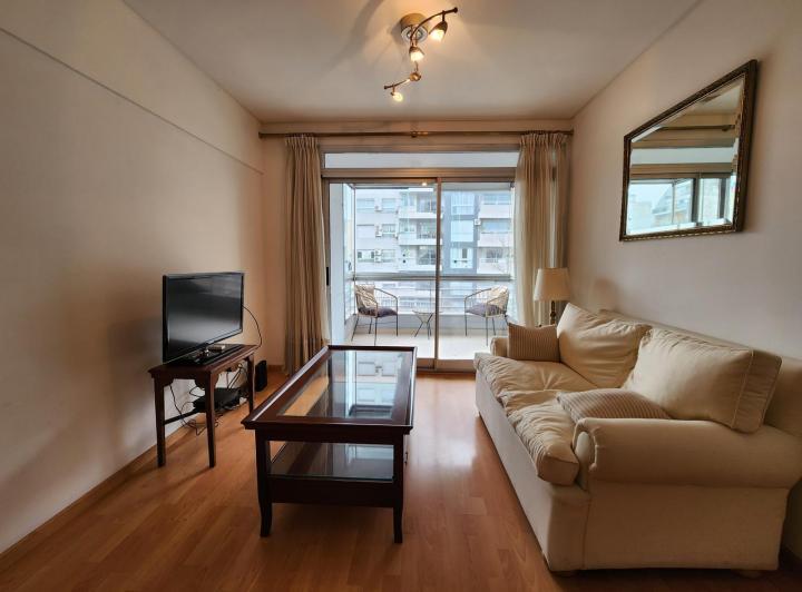 Departamento 3 ambientes amoblados en alquiler con balcon, lavarropas y piscina en colegiales 2