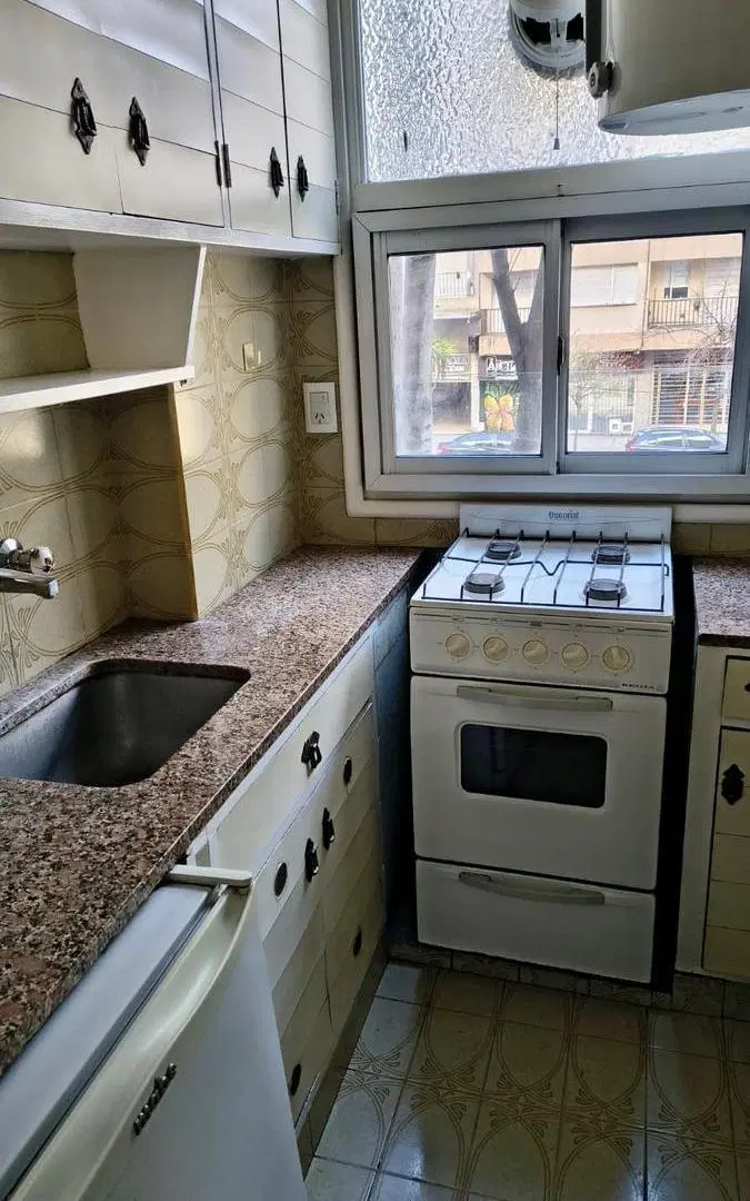 1 ambiente a la calle c/ balcón 5