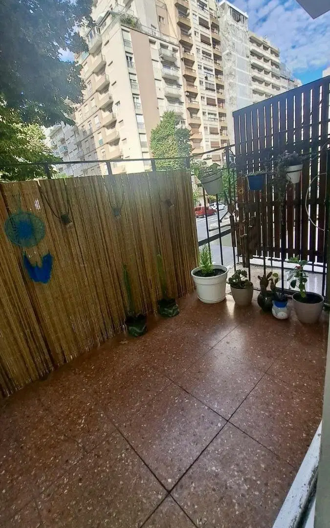 1 ambiente a la calle c/ balcón 5