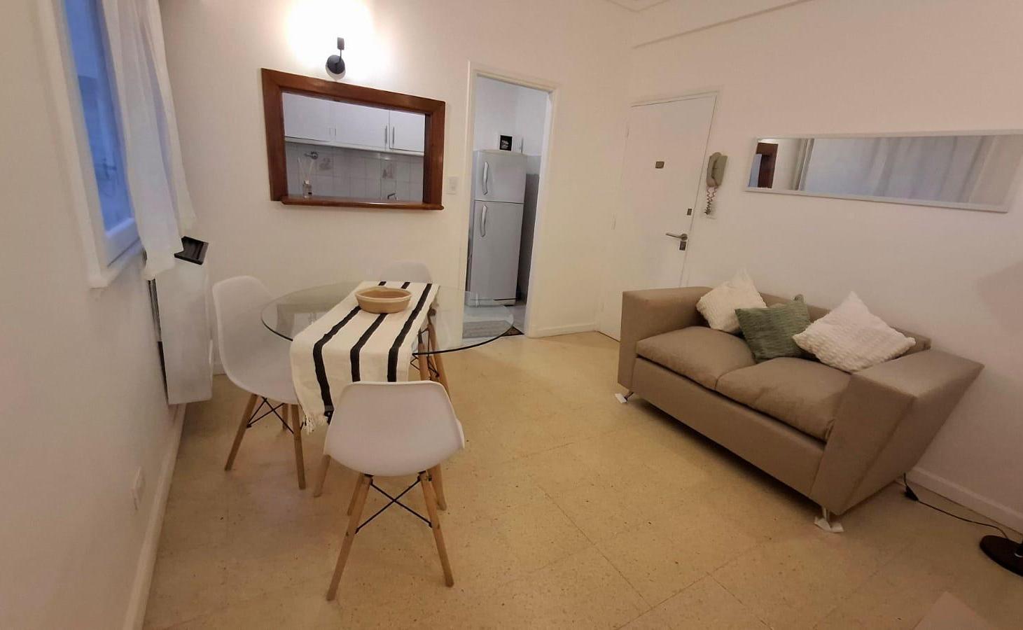 Foto de 2 ambientes interno, original impecable, imagen 1