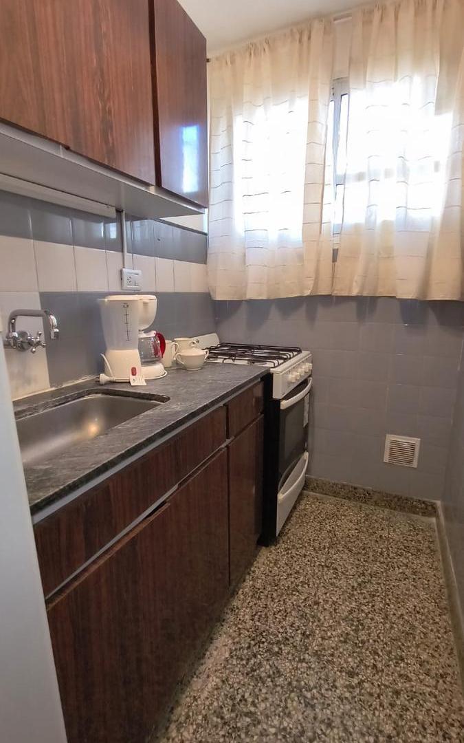 Foto de 1 ambiente a la calle, original impecable, imagen 5