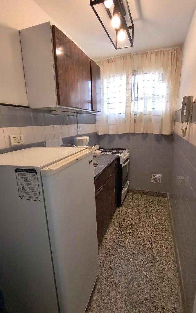 Foto de 1 ambiente a la calle, original impecable, imagen 4