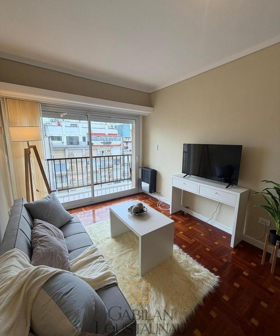 Foto de 3 ambientes ,lateral con balcón, reciclado, imagen 5