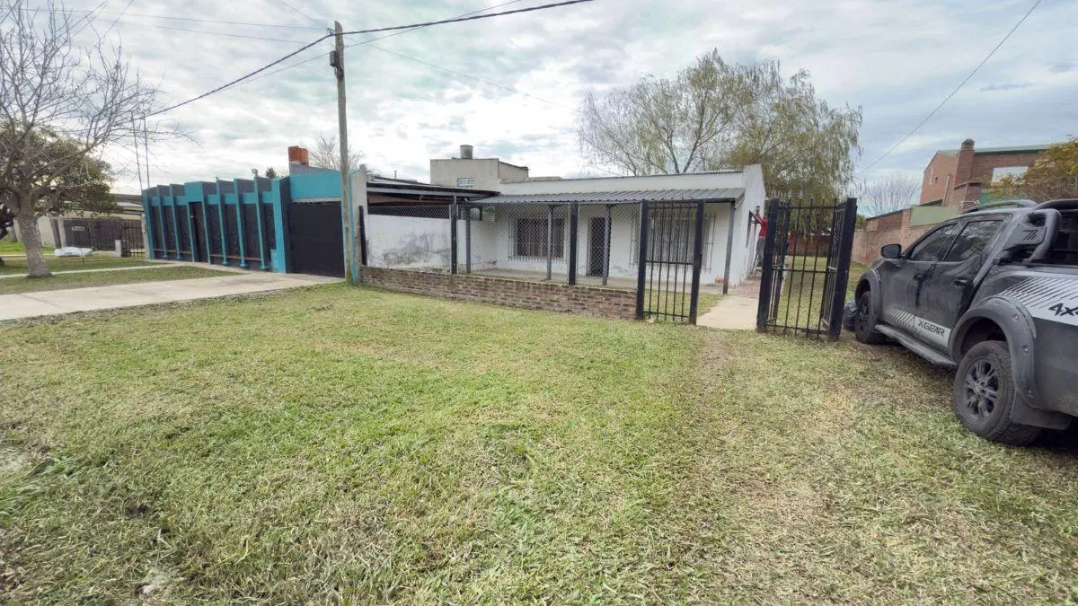 VENDO CASA QUINTA EN SAUCE VIEJO IDEAL FLIPPING REFORMAR MODERNIZAR 3