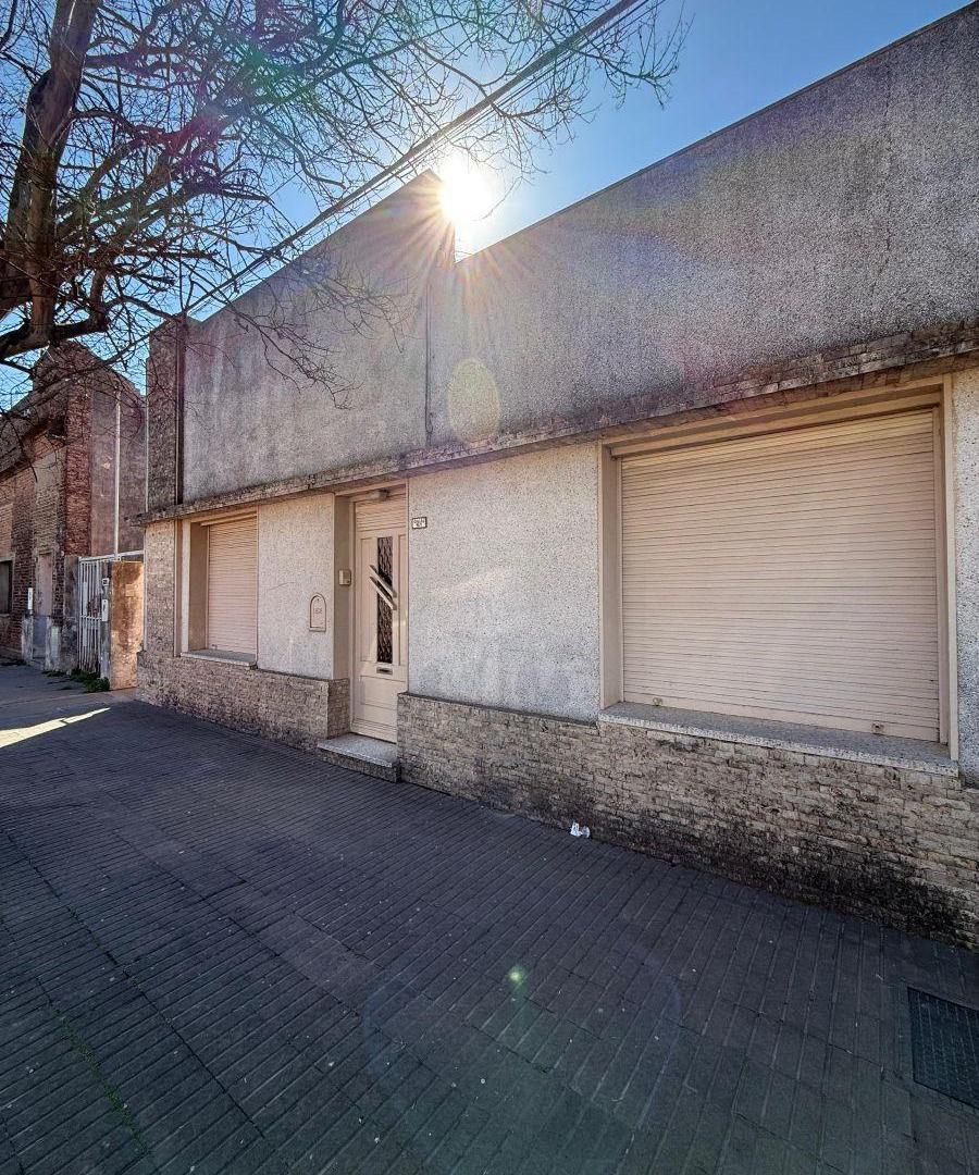 Foto de VENDO EXCELENTE CASA CENTRICA EN ESPERANZA, imagen 5