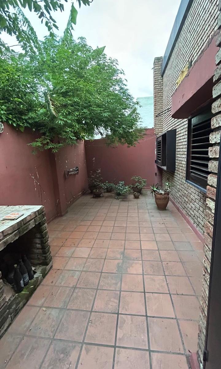 Vendo Casa 3 Dorm - Parque Velez Sarsfield - Cochera - Dependencia de Servicio - 3