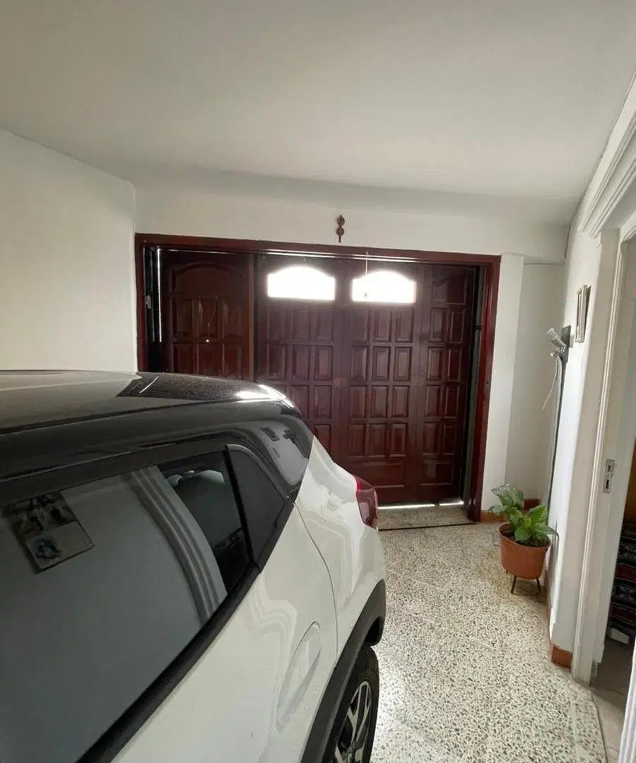 Venta Casa Zona Tres Cerritos 8