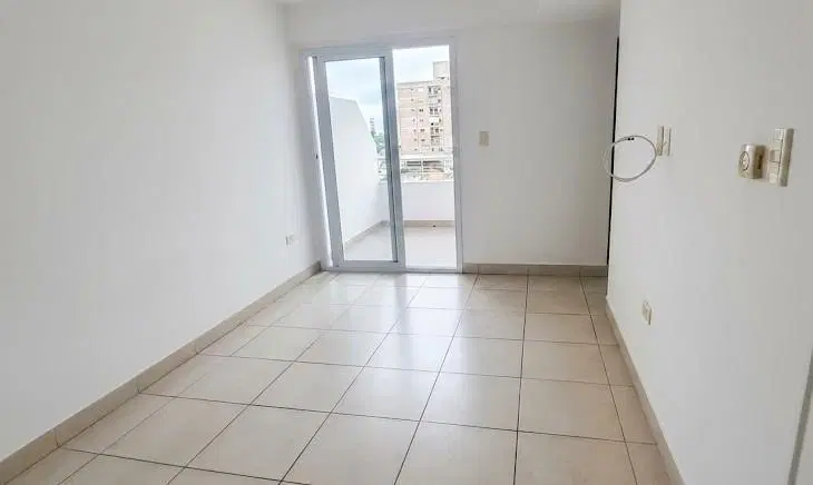 Venta Departamento Cochera Salta 5