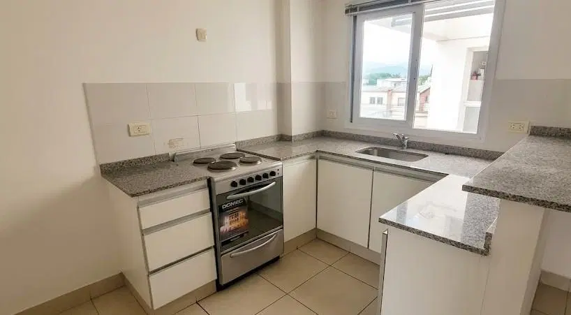 Venta Departamento Cochera Salta 4