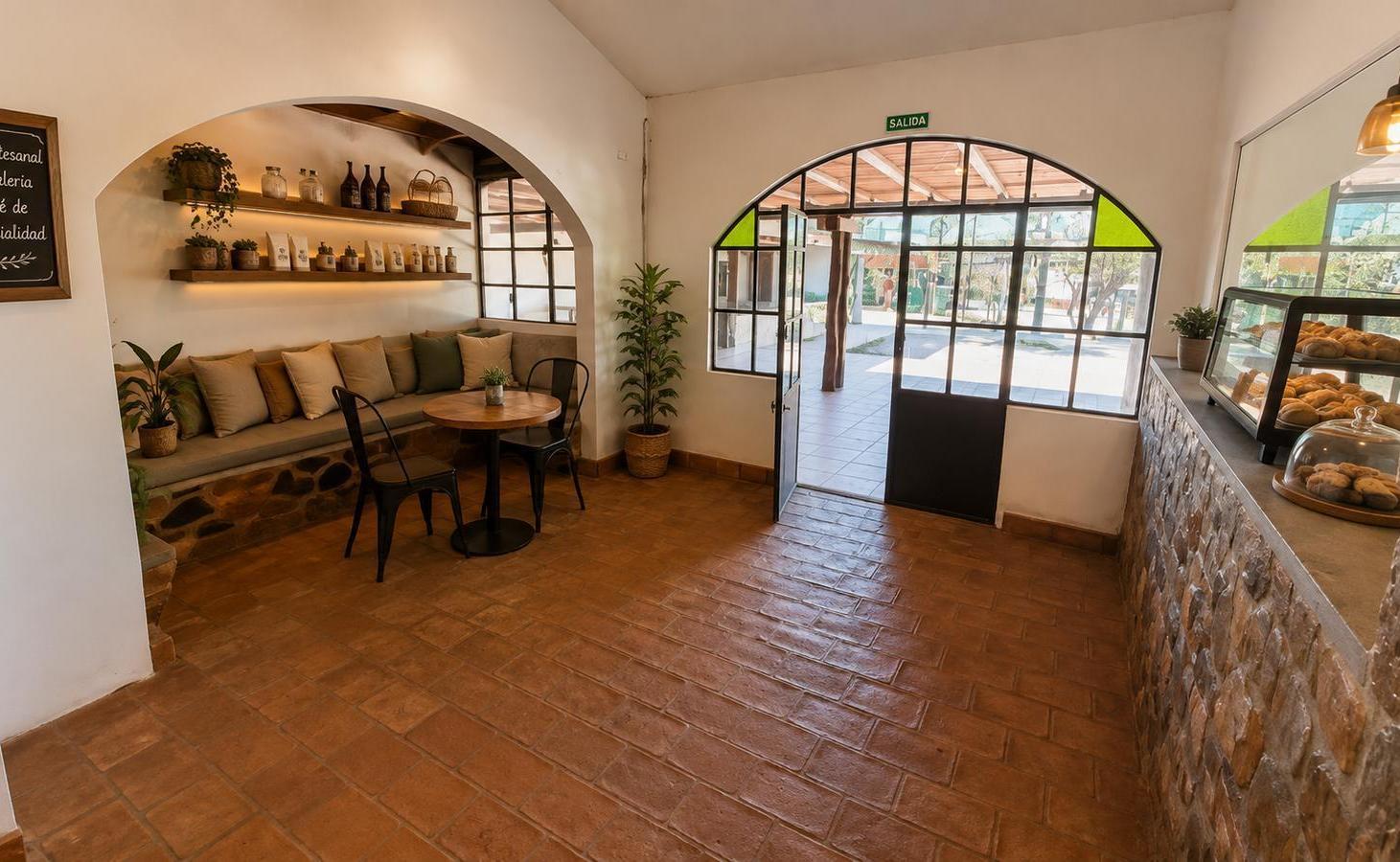 Foto de Local comercial San Lorenzo, imagen 4