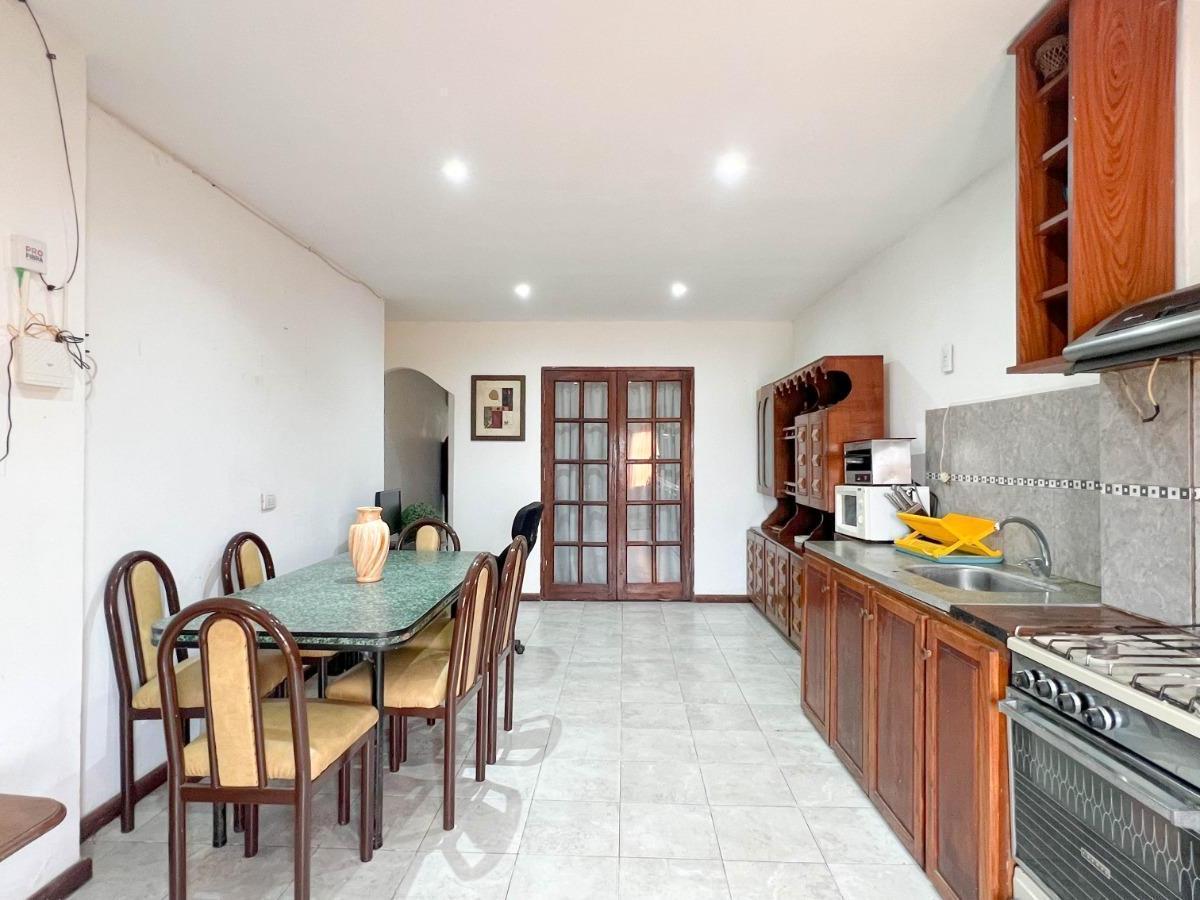 Complejo de 4 Departamentos en Playa Serena, Mar del Plata a 2 Cuadras del Mar 2