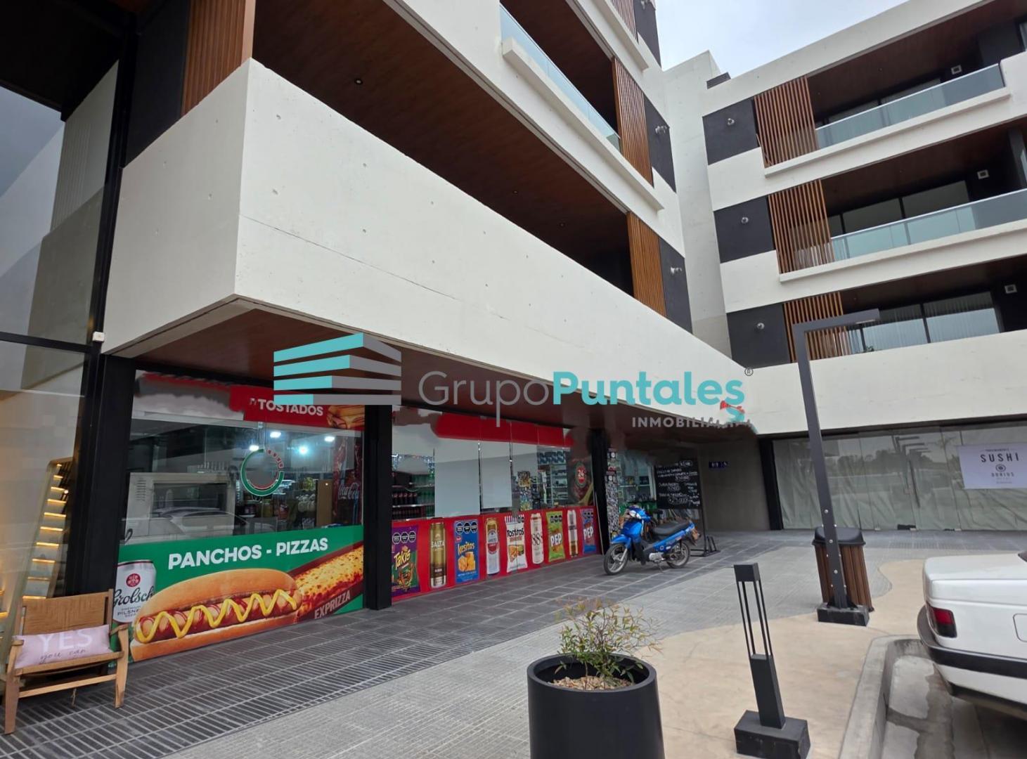 Local en alquiler en Canning de 105 m2 en complejo Via Vento, sobre calle Sargento Cabral