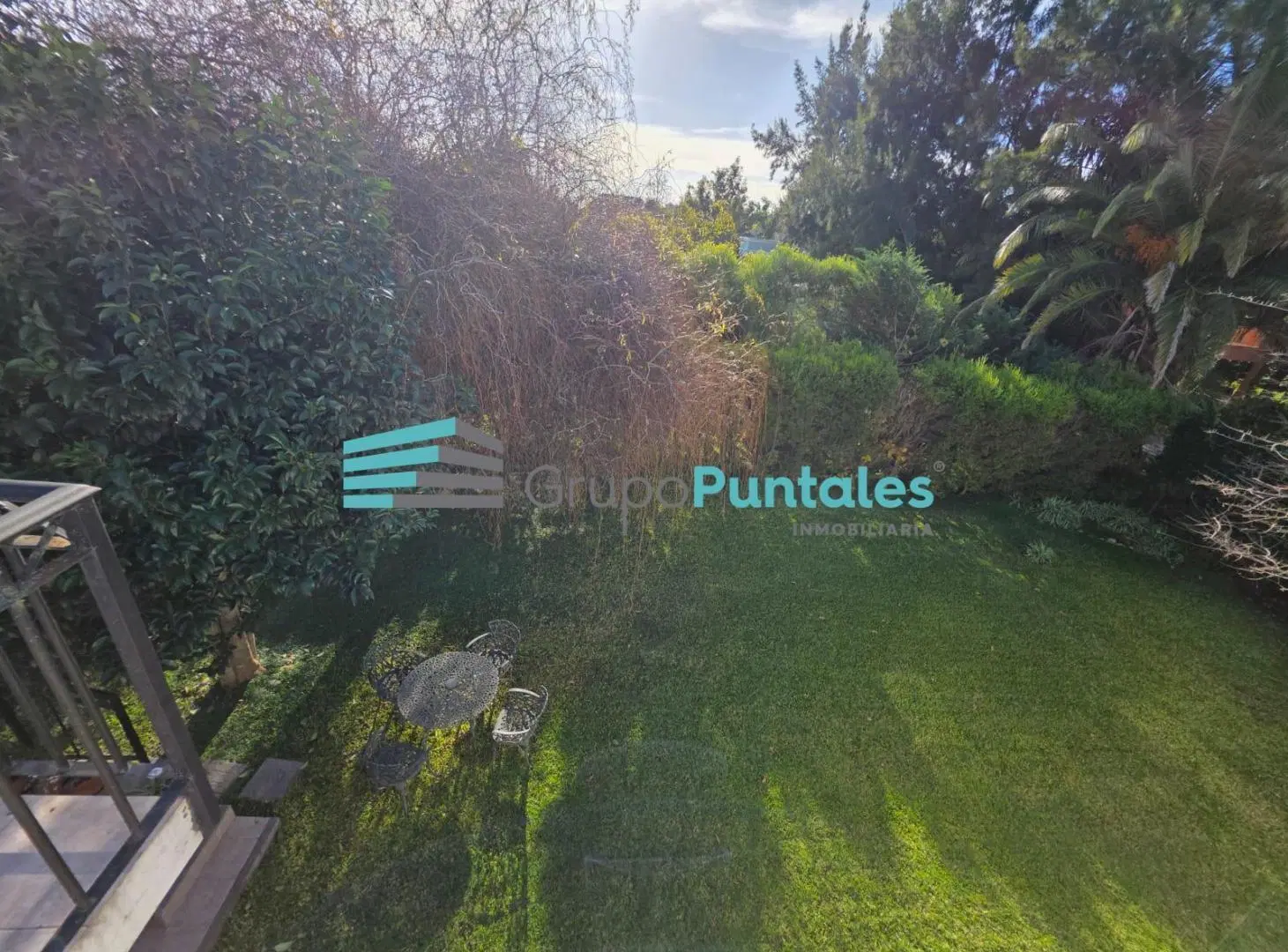 Casa en alquiler en Barrio El Rocío con 2 dormitorios, todo en planta baja, muy buen estado 8