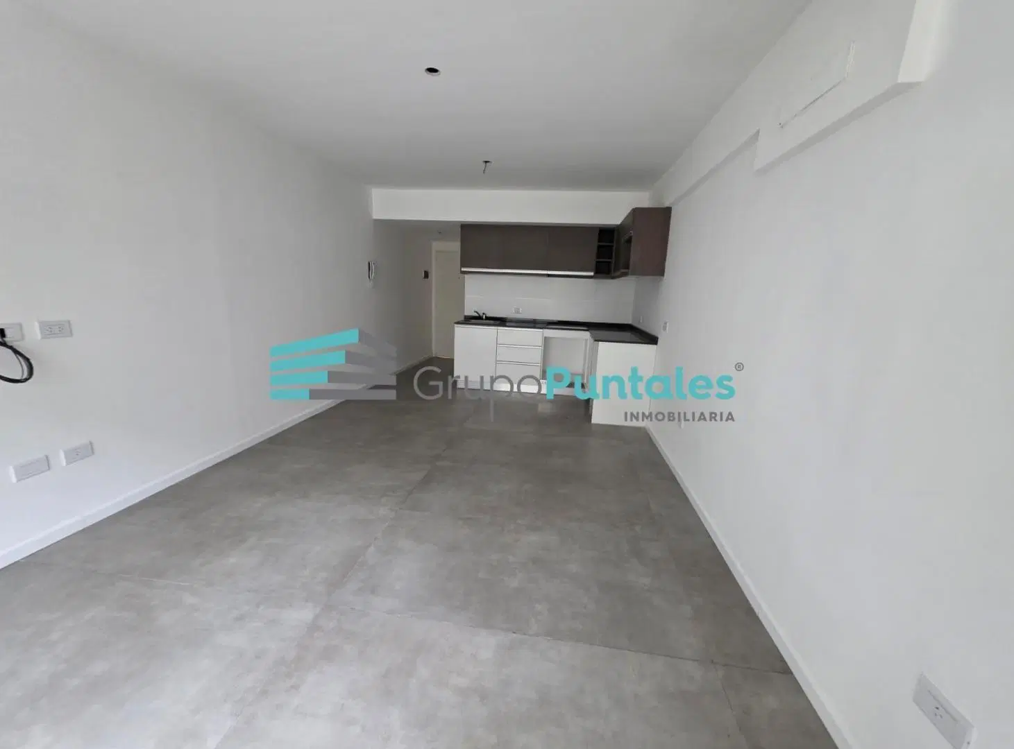Departamento monoambiente en Canning Center Apto Profesional 33 m2 mas patio. Cochera opcional 4