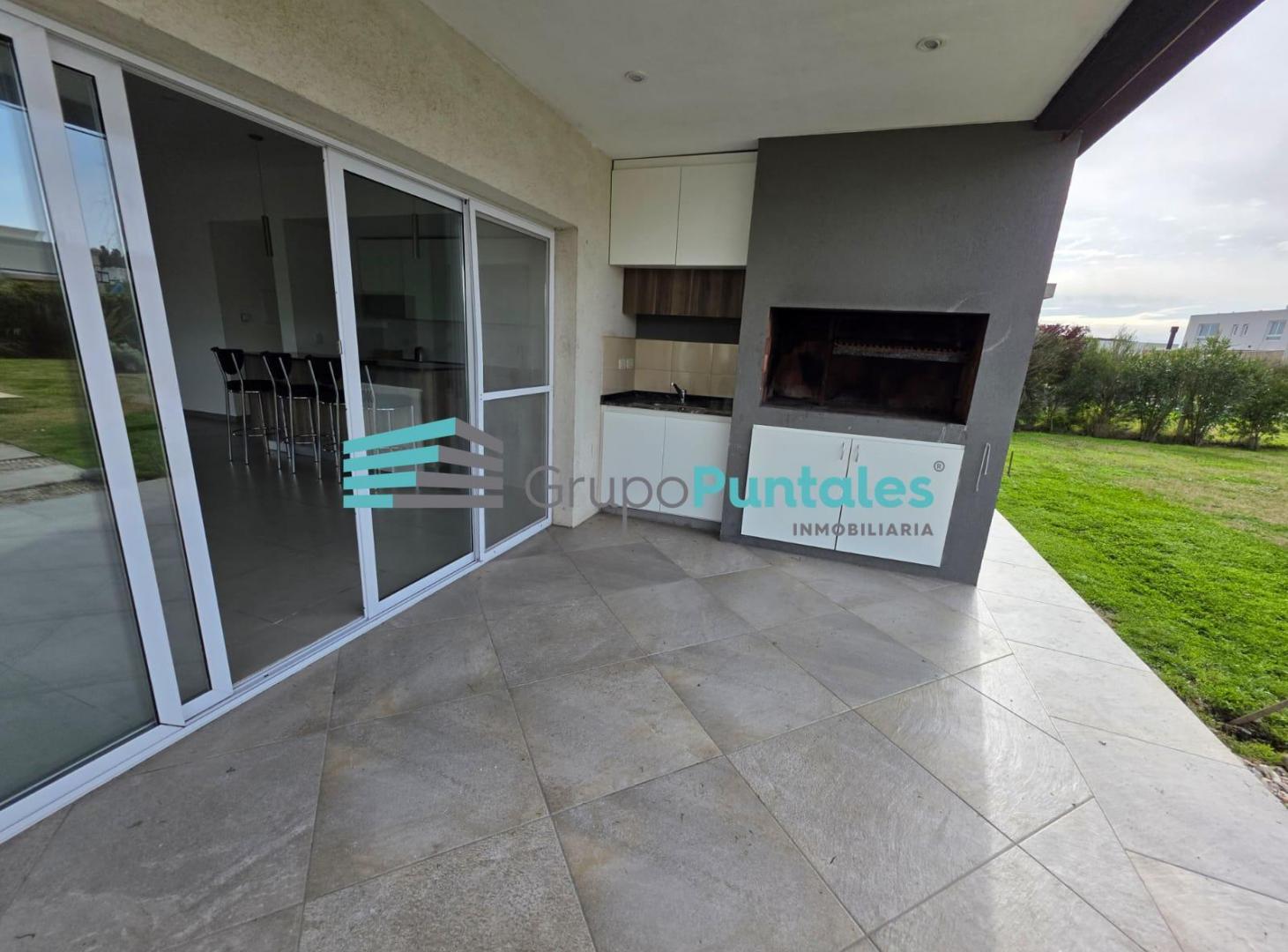 Foto de Casa en una planta en Barrio San Felipe Canning con piscina, imagen 4