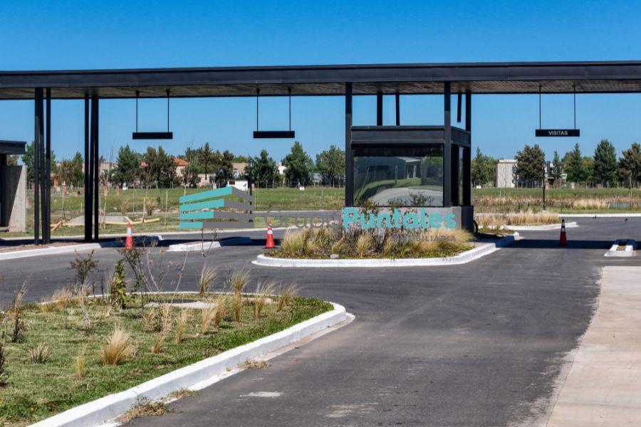Foto de Lote Terreno a la laguna en Barrio San Roque Canning Village, juntos o, imagen 2