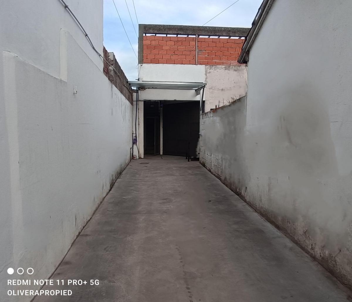 PH 3 Amb Planta Alta Entrada de Auto 4