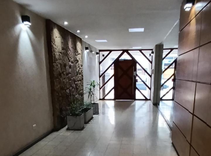 Foto de MONOAMBIENTE COLON ENTRE GUEMES Y OLAVARRÍA, imagen 5