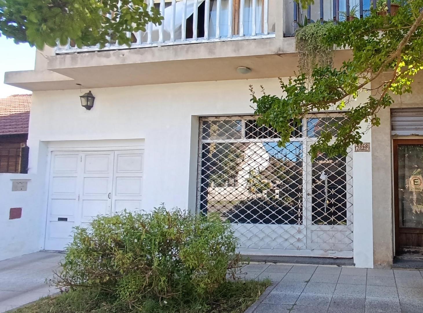PH 3 AMB PA ESTILO DUPLEX CON GARAGE Y PARQUE