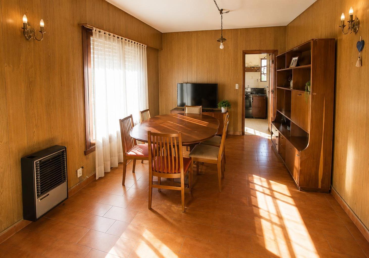 Foto de CASA AMERICANA 3 AMB CON LOZA, imagen 4