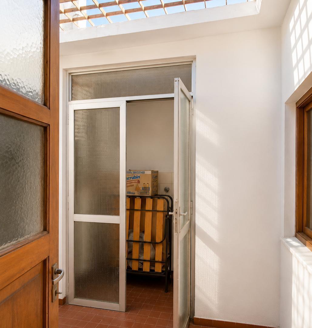 Foto de CASA AMERICANA 3 AMB CON LOZA, imagen 3
