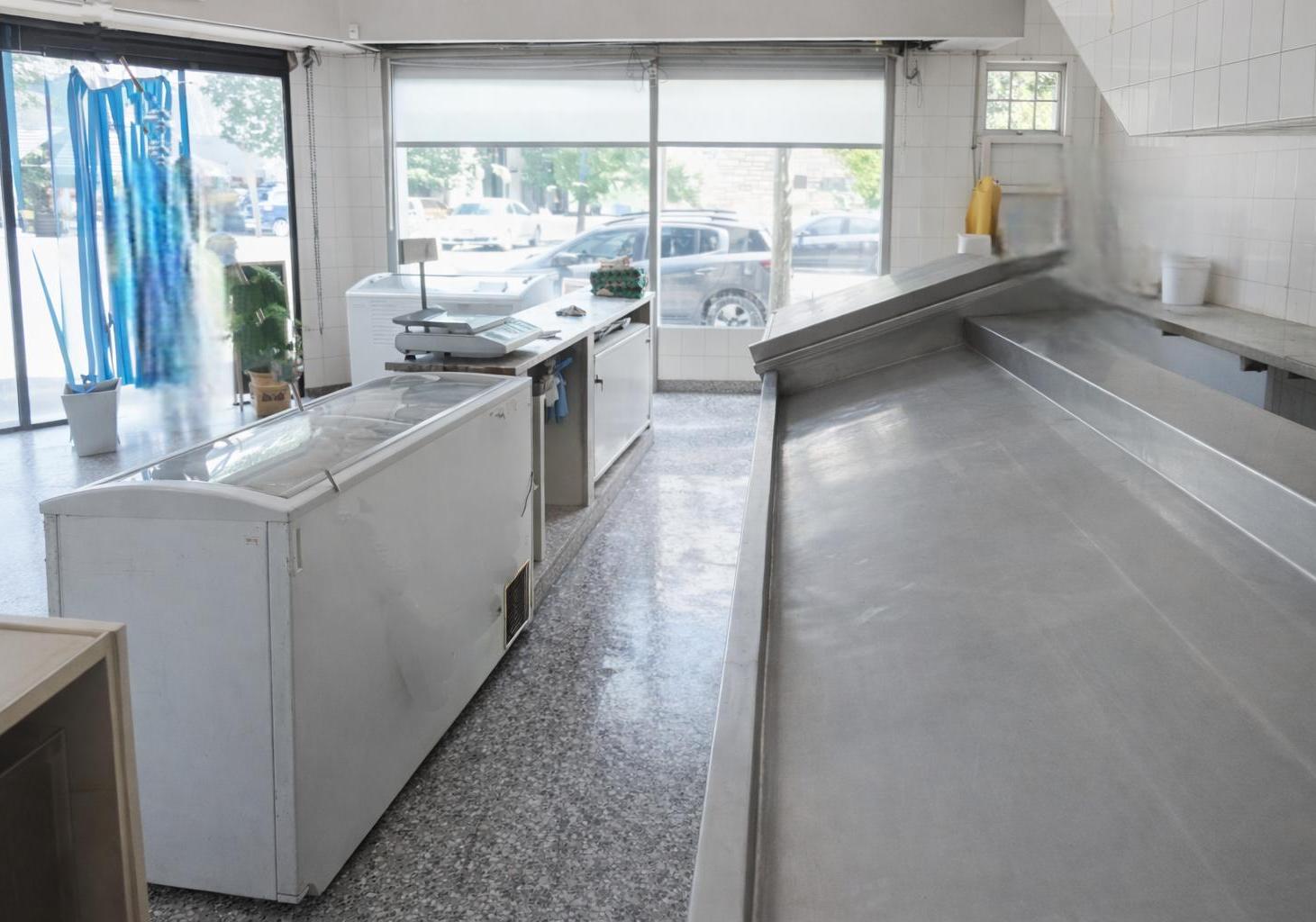 Foto de VENTA DE LOCAL ESQUINA 150M2, imagen 5