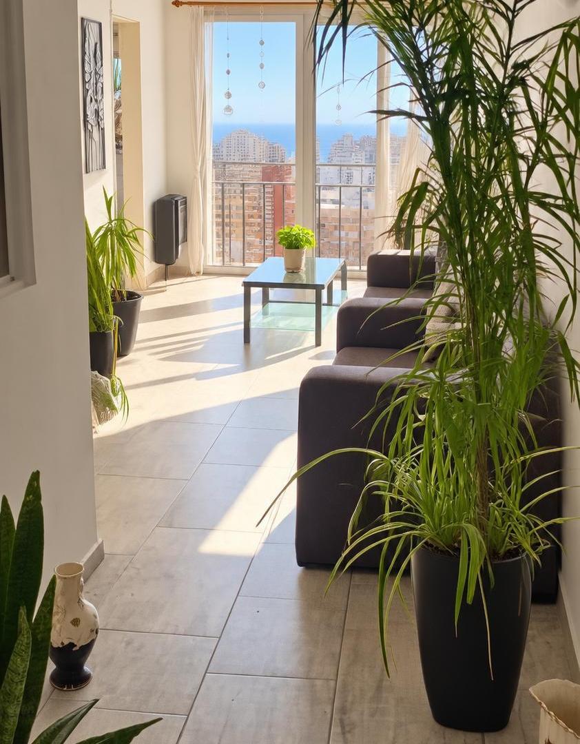 Foto de AMBIENTE Y MEDIO CON BALCÓN VISTA AL MAR, imagen 3