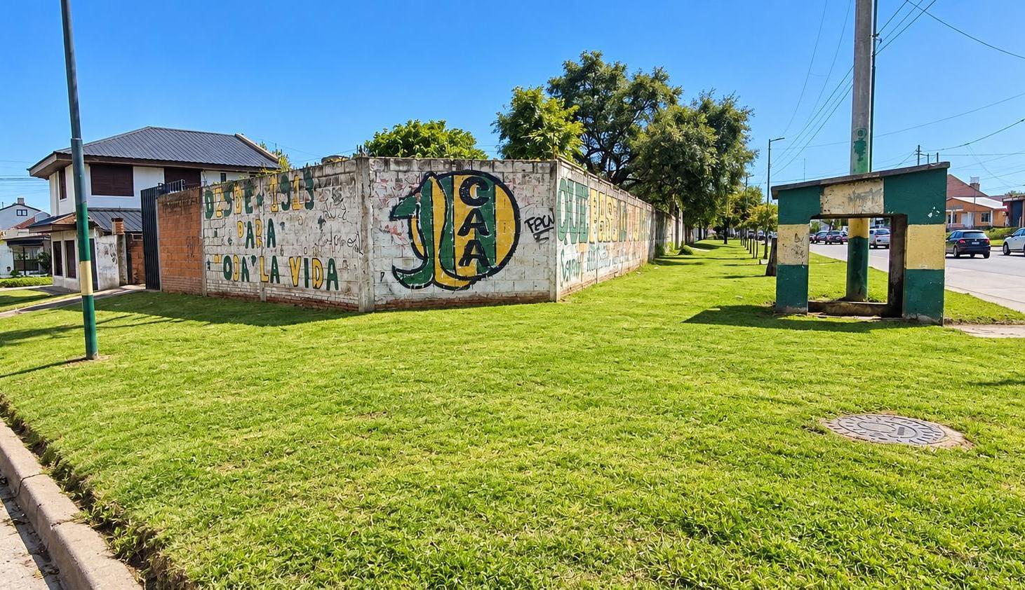 Foto de Vendo lote en esquina sobre Av. Antártida Argentina – Mar del Plata, imagen 1