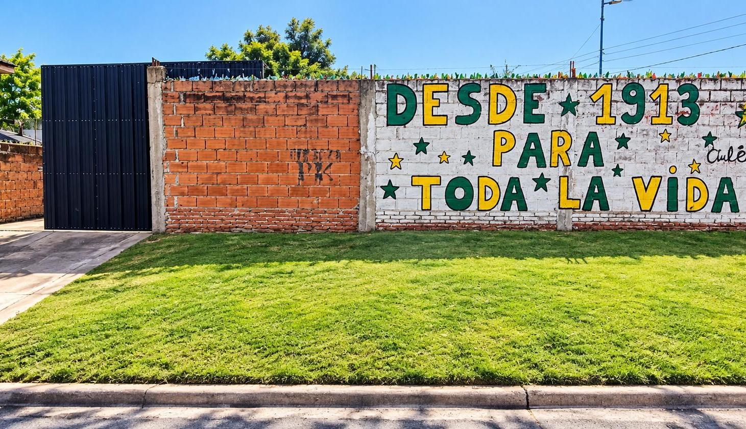 Foto de Vendo lote en esquina sobre Av. Antártida Argentina – Mar del Plata, imagen 3