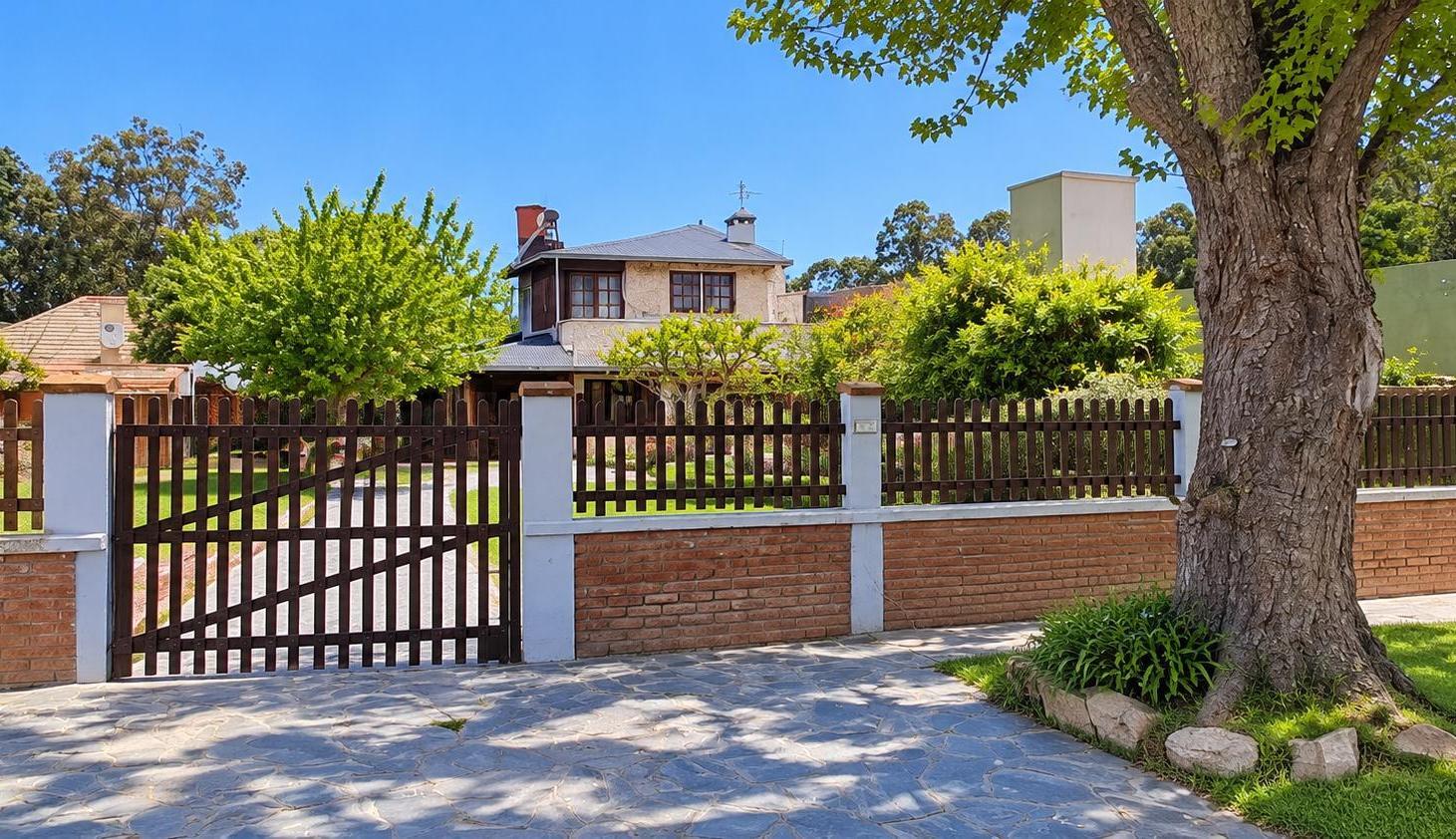 Foto de Chalet 3 Ambientes en Venta en Atlántida, Mar Chiquita – Apto Crédito, imagen 1