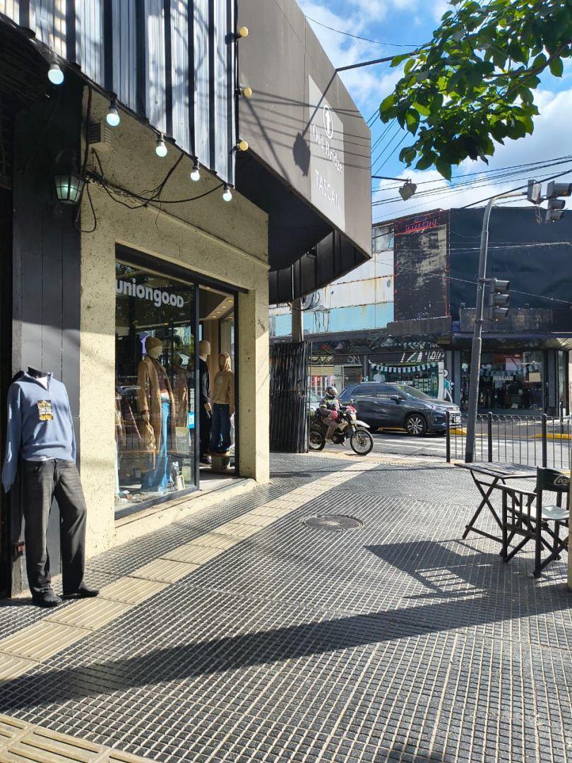 Foto de IMPORTANTE VENTA EN BLOCH, AV.MITRE Y VILLATE, imagen 4