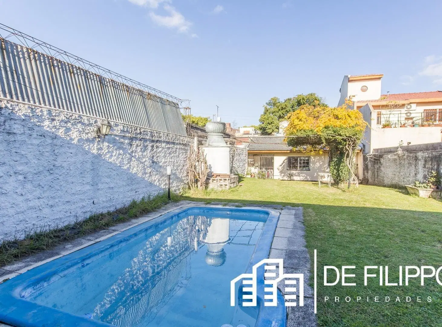 Casa Lote Propio 8,66 X 44 Parque y Pileta 3