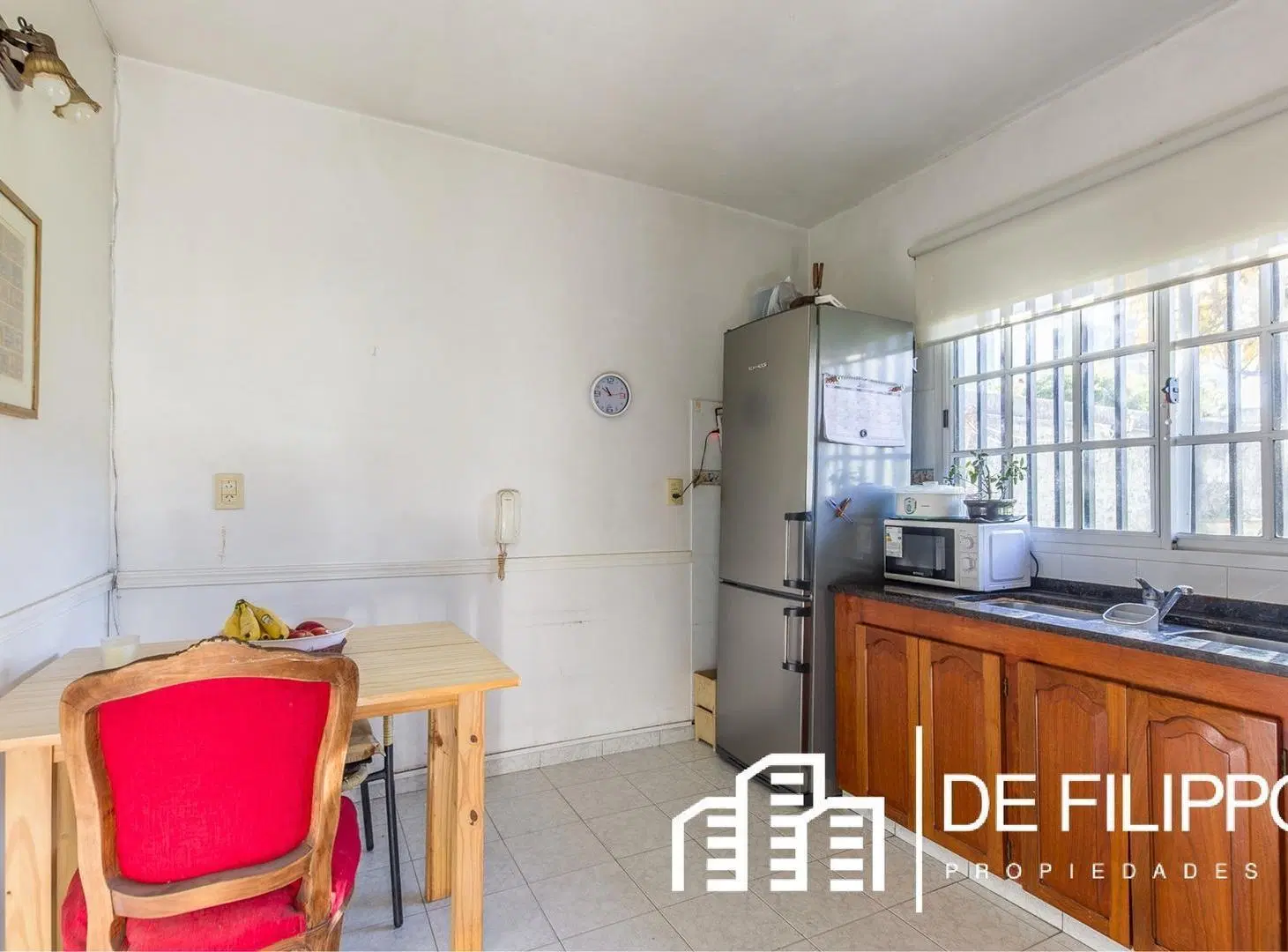 Casa Lote Propio 8,66 X 44 Parque y Pileta 5