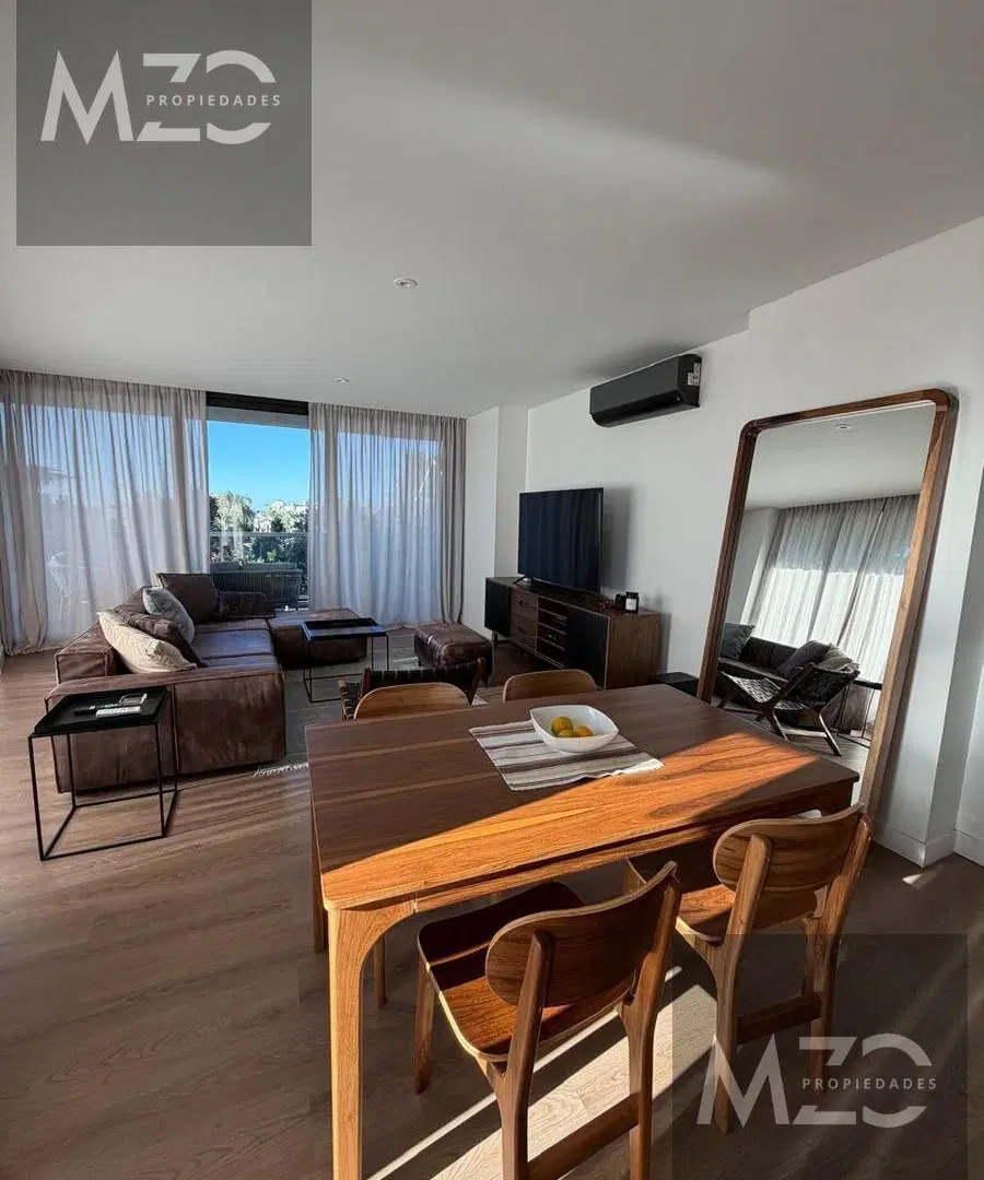Departamento 3 ambientes en venta en La Lucila con Cochera y Baulera 8