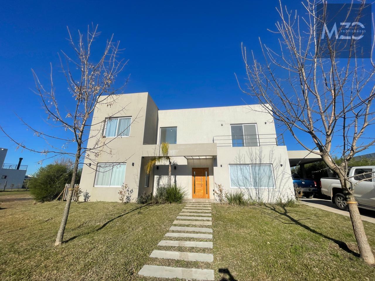 Foto de Hermosa casa a la venta en Maschwitz, imagen 1