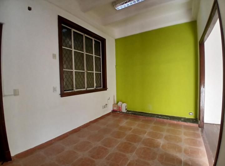 Departamento en  Alquiler 5 amb. Frente 5