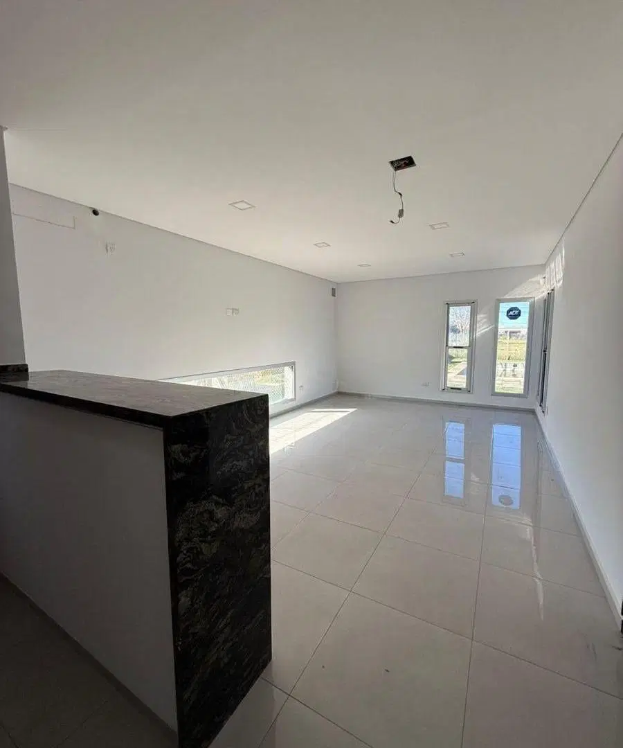 Venta Impecable Casa 3 Dorm., 2 Baños, Piscina y Galería con Parrillero - Punta Chacra 4