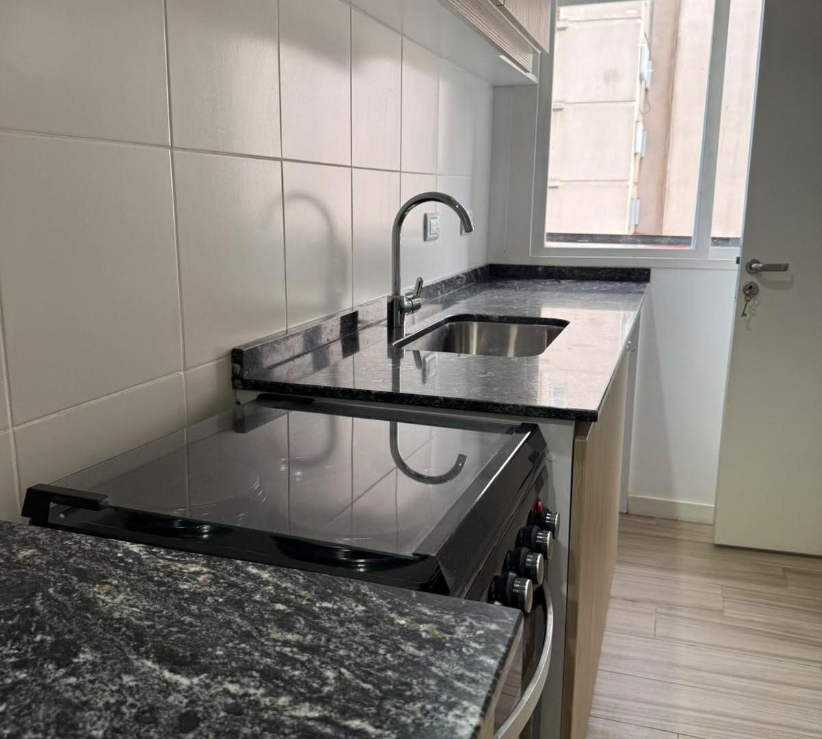 Foto de Dpto 2 Dormitorios, impecable estado y distribución, baño completo +, imagen 3