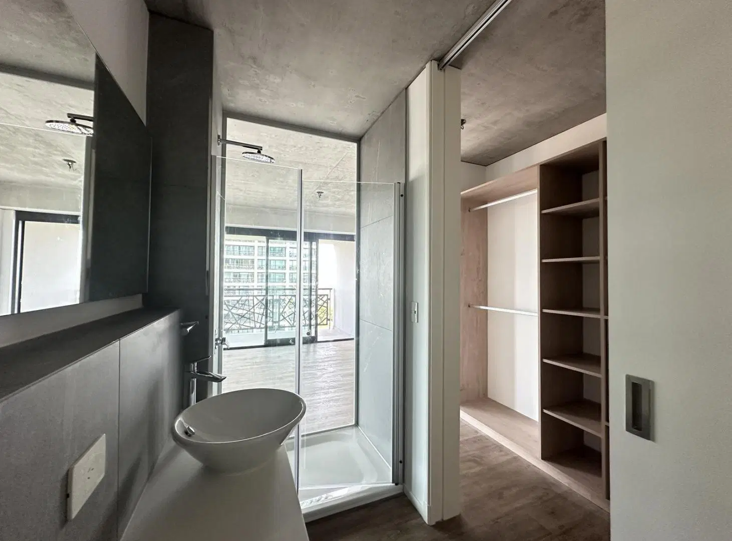 Departamento en Quartier del Bajo piso alto 5