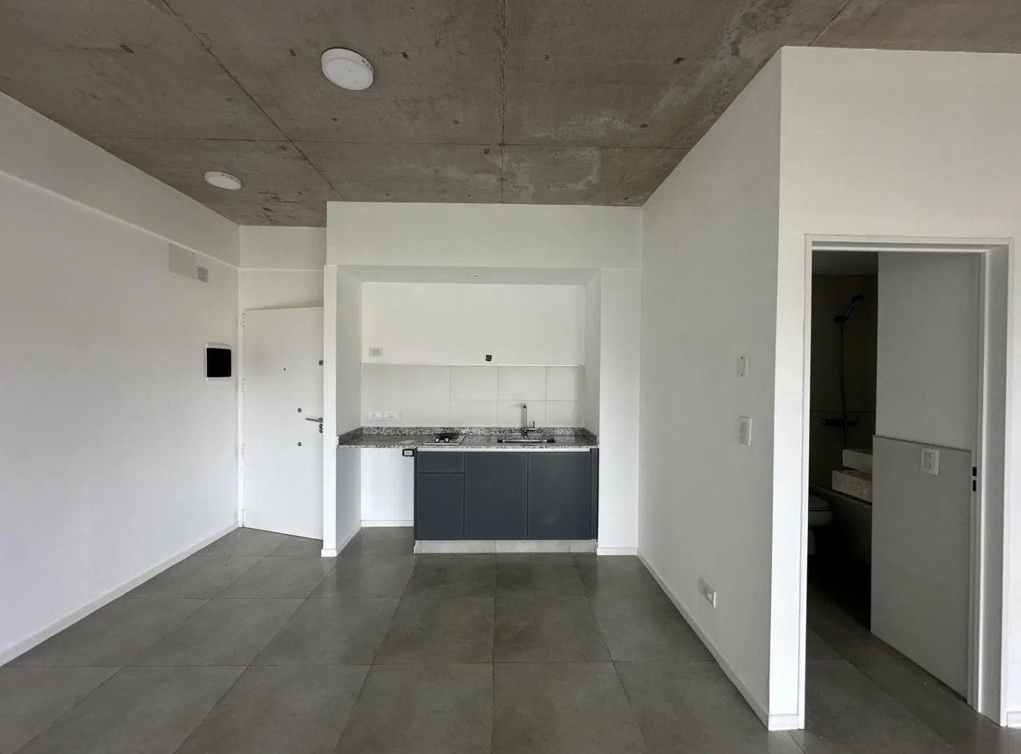Departamento Monoambiente en Venezuela al 4000 5