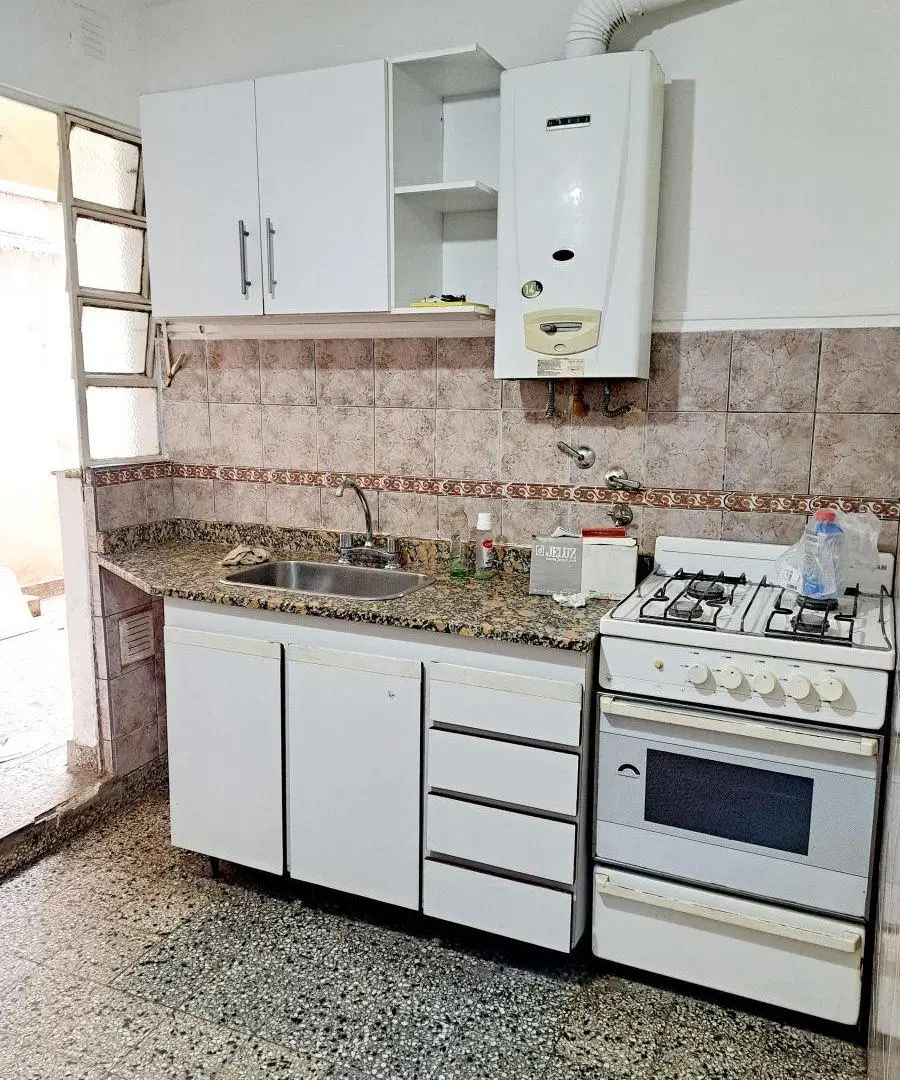 DEPARTAMENTO DE 3 AMBIENTES EN COLEGIALES 5