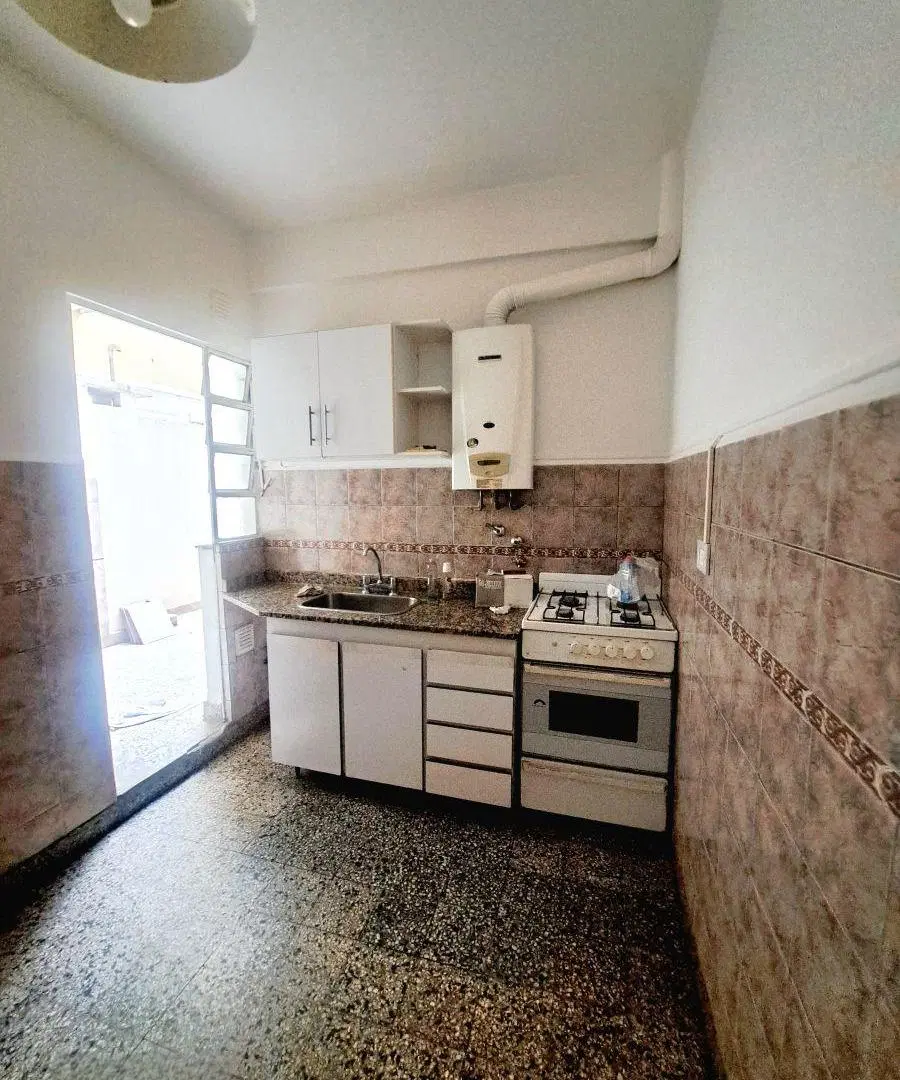 DEPARTAMENTO DE 3 AMBIENTES EN COLEGIALES 3