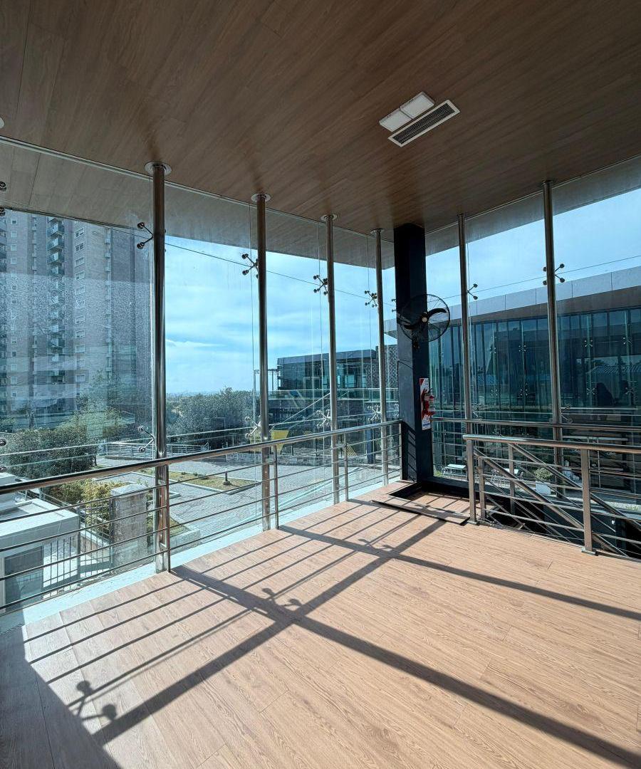 Foto de LOCAL 800 M2 IDEAL EMPRESA EN COMPLEJO CERRADO CON SEGURIDAD $3.000.000, imagen 4