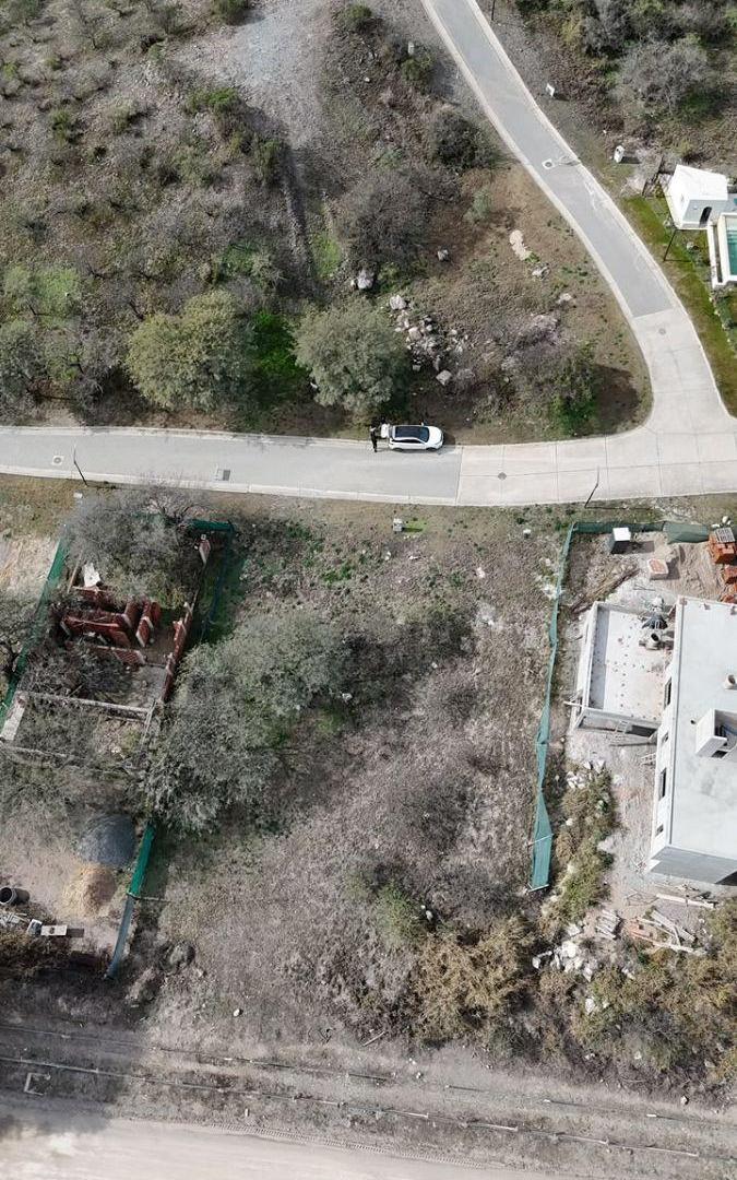 Foto de MAITENES DE LA DESEADA CERCANO A LA GUARDIA 458,6 M2 ENTREGA 53.000 D, imagen 1