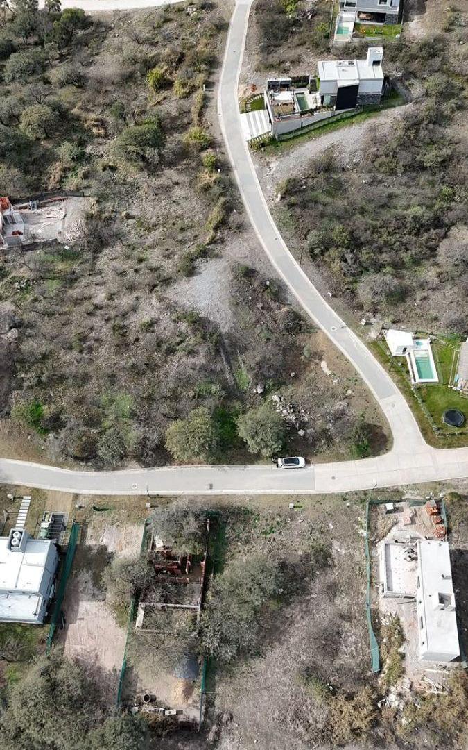 Foto de MAITENES DE LA DESEADA CERCANO A LA GUARDIA 458,6 M2 ENTREGA 53.000 D, imagen 3