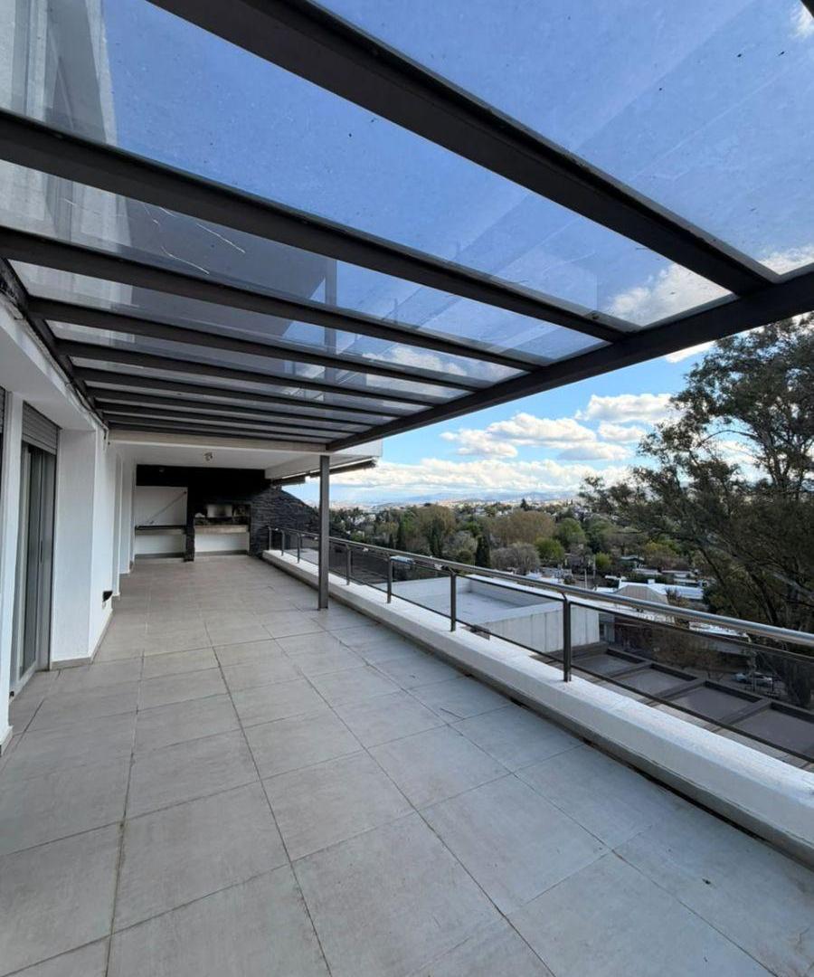 Foto de VENDO DEPARTAMENTO CATEGORIA PREMIUM CASONAS DEL GOLF VILLA ALLENDE, imagen 5