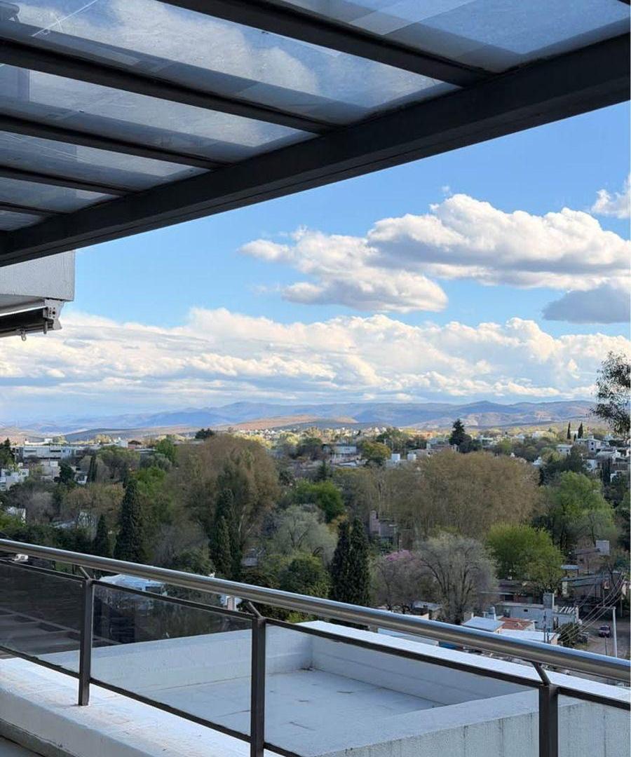 Foto de Alquiler departamento premium 3 dorm. 195 m2 en Casonas del Golf, Villa, imagen 1